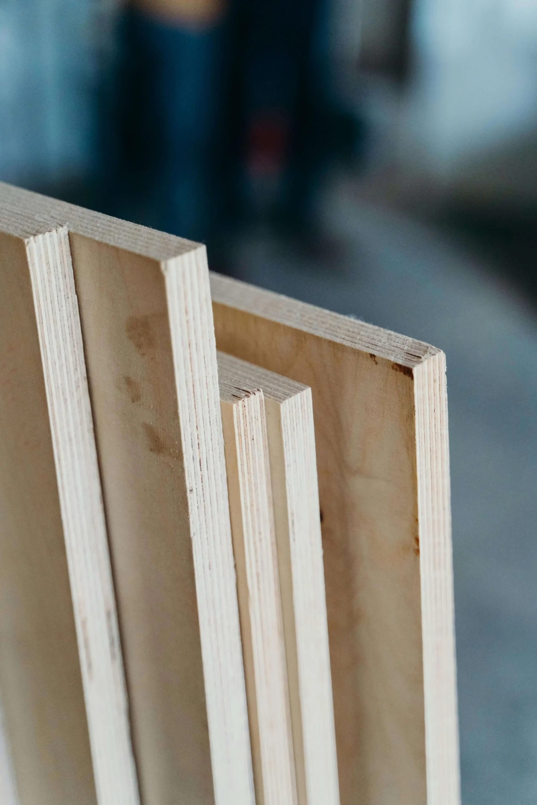 Advantages of Birch Plywood over Regular Plywood