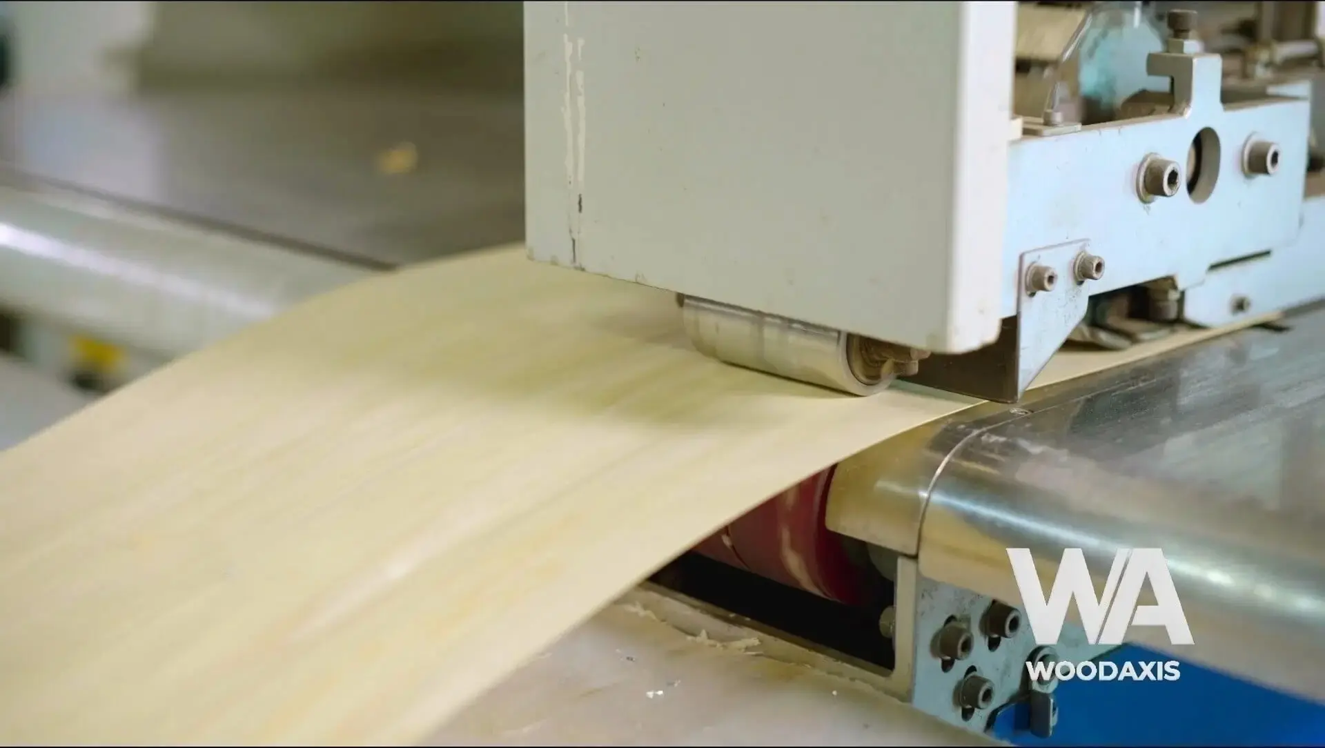 What is Natural Wood Veneer?